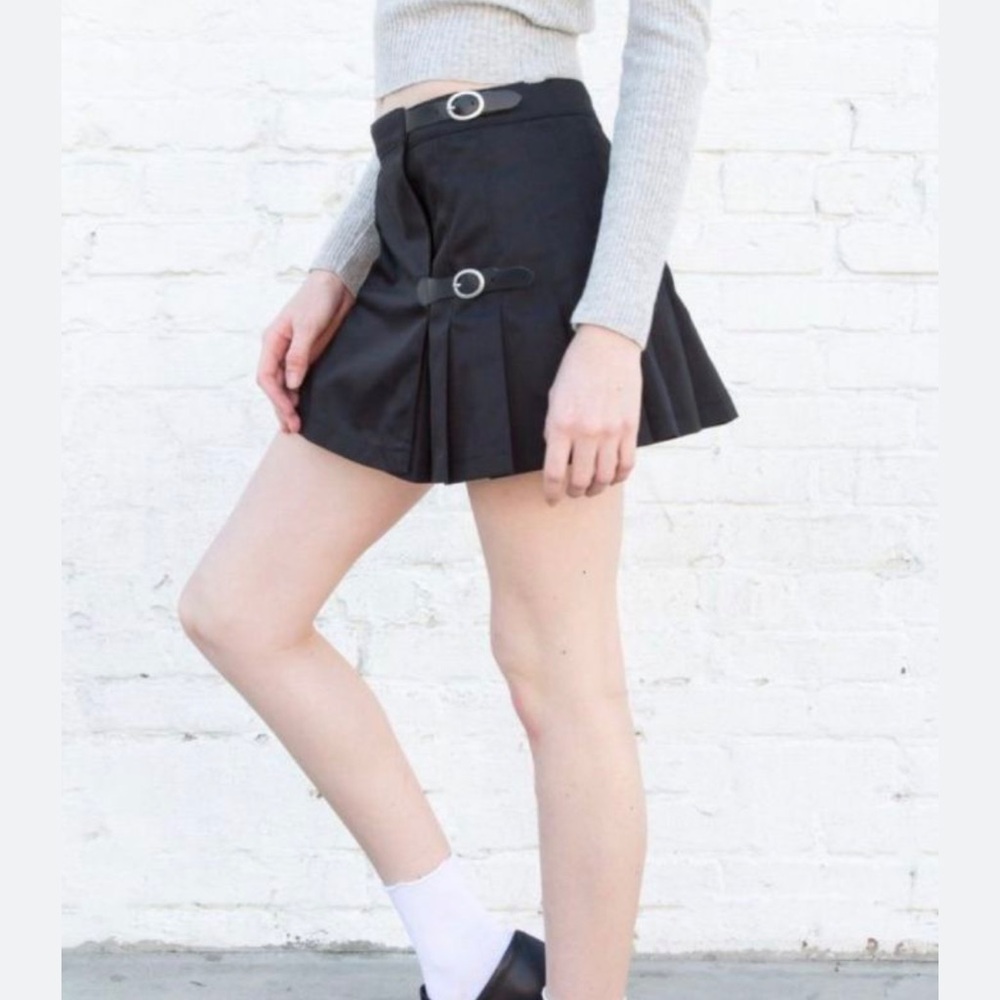 Brandy Melville Kim Cargo Skirt